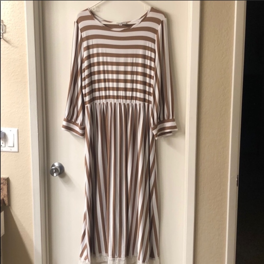 •SOLD•Stripe DAINTY JEWELLS Midi• - Picture 7 of 8